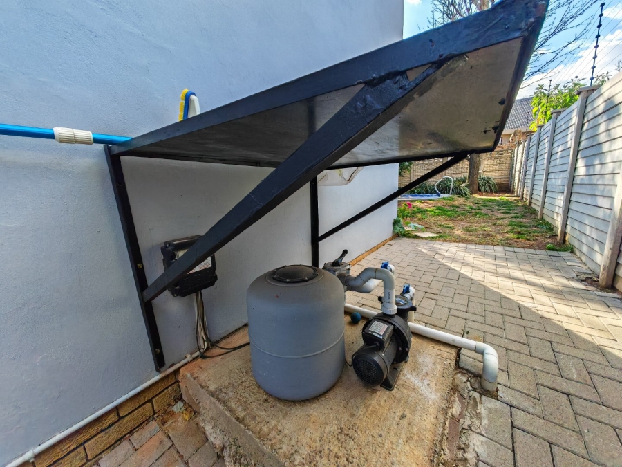 5 Bedroom Property for Sale in Heuwelsig Free State